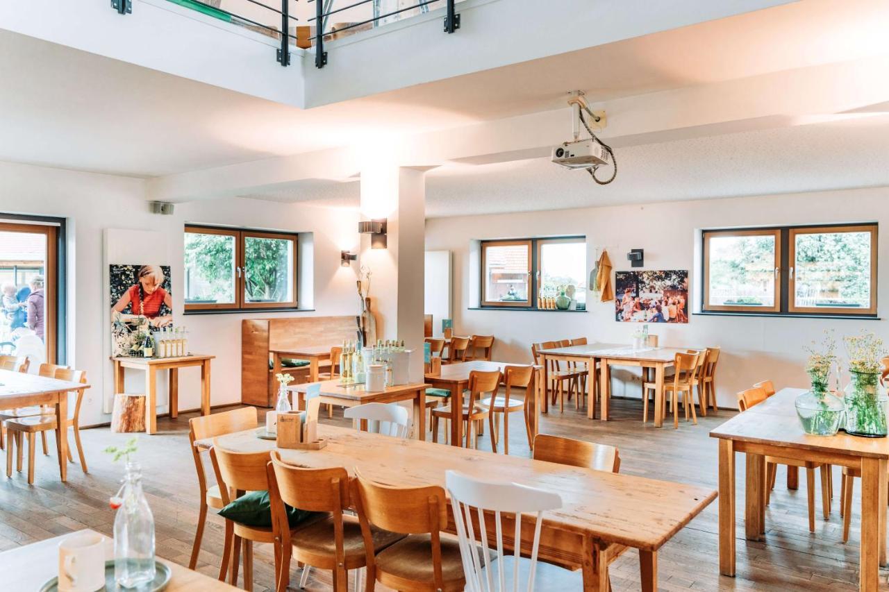Gut Huegle Jugendzimmer Ravensburg Exterior photo