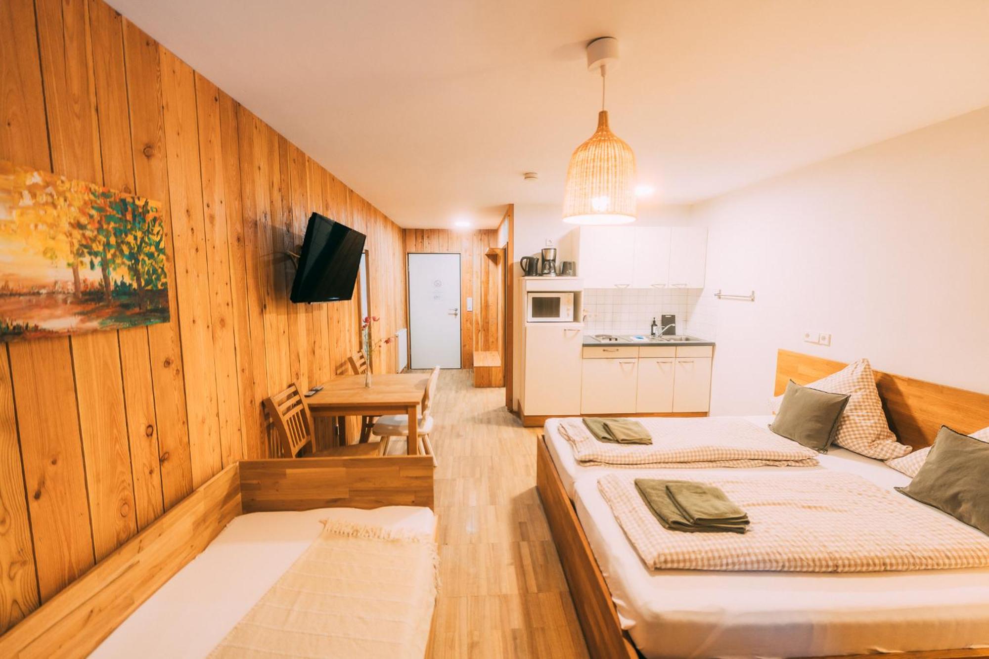 Gut Huegle Jugendzimmer Ravensburg Room photo